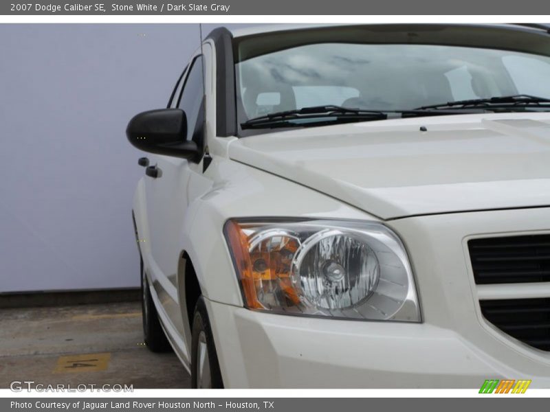 Stone White / Dark Slate Gray 2007 Dodge Caliber SE