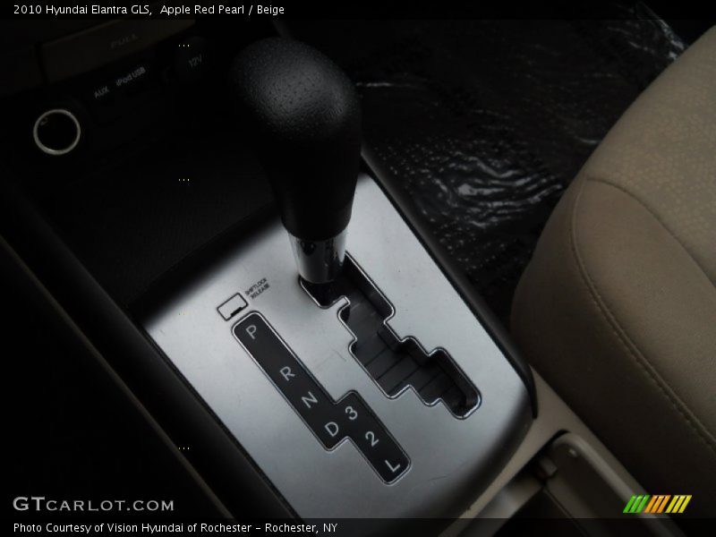 Apple Red Pearl / Beige 2010 Hyundai Elantra GLS