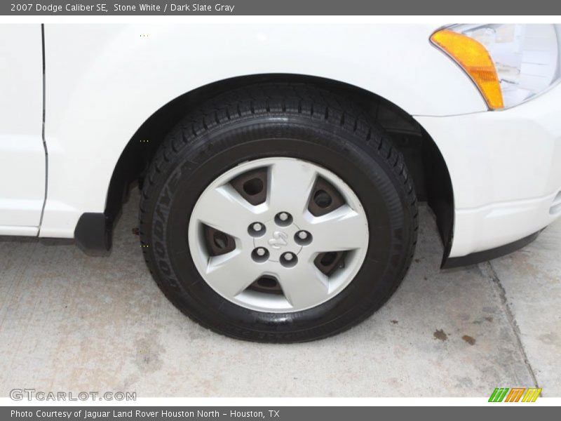 Stone White / Dark Slate Gray 2007 Dodge Caliber SE