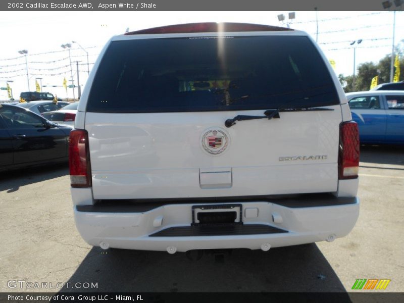 Aspen White / Shale 2002 Cadillac Escalade AWD
