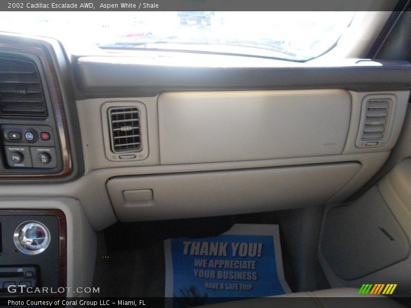 Aspen White / Shale 2002 Cadillac Escalade AWD