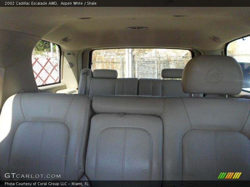 Aspen White / Shale 2002 Cadillac Escalade AWD