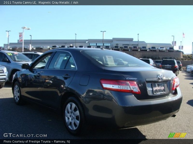 Magnetic Gray Metallic / Ash 2011 Toyota Camry LE