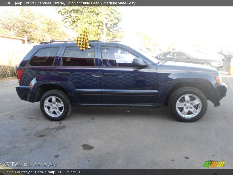 Midnight Blue Pearl / Medium Slate Gray 2005 Jeep Grand Cherokee Laredo