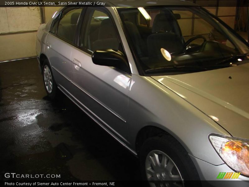 Satin Silver Metallic / Gray 2005 Honda Civic LX Sedan