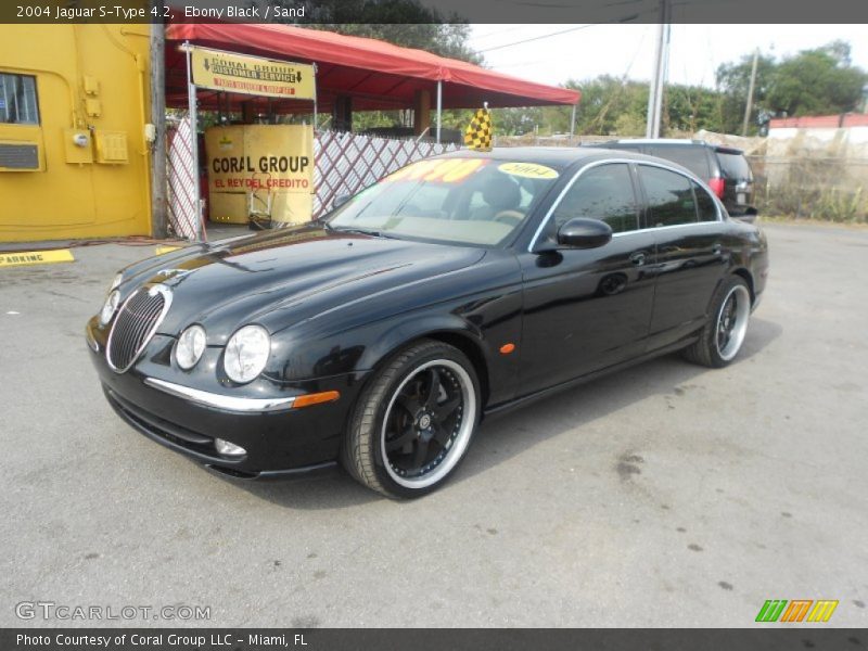 Ebony Black / Sand 2004 Jaguar S-Type 4.2