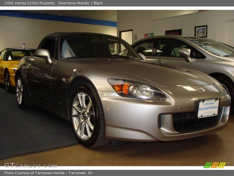 Silverstone Metallic / Black 2005 Honda S2000 Roadster