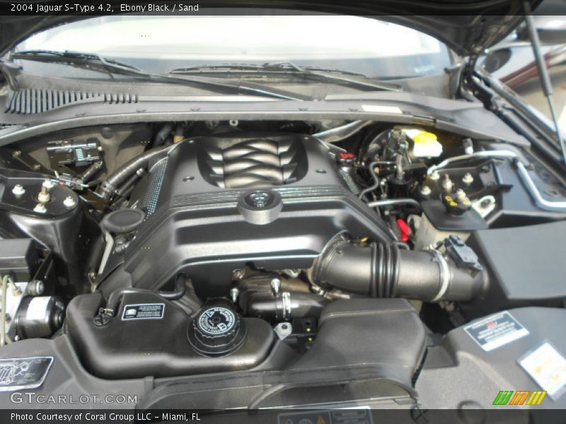  2004 S-Type 4.2 Engine - 4.2 Liter DOHC 32 Valve V8