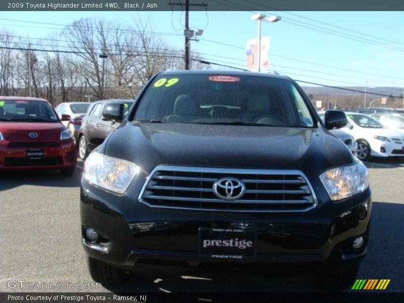 Black / Ash 2009 Toyota Highlander Limited 4WD