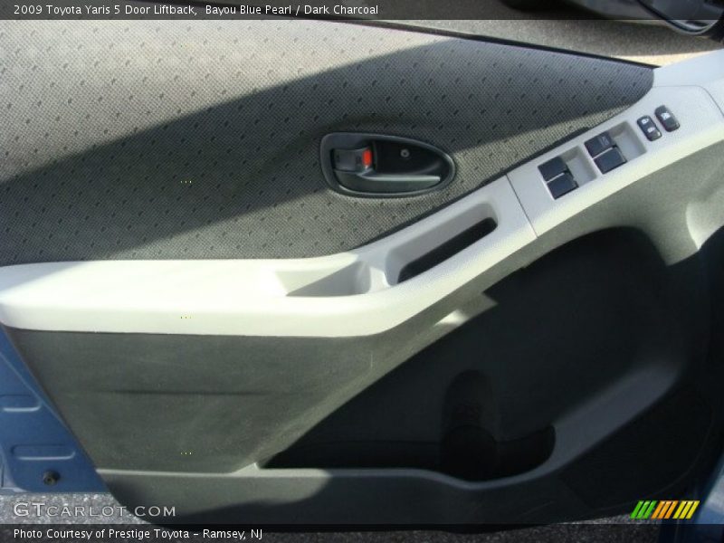 Bayou Blue Pearl / Dark Charcoal 2009 Toyota Yaris 5 Door Liftback