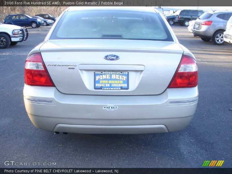 Pueblo Gold Metallic / Pebble Beige 2006 Ford Five Hundred SE AWD