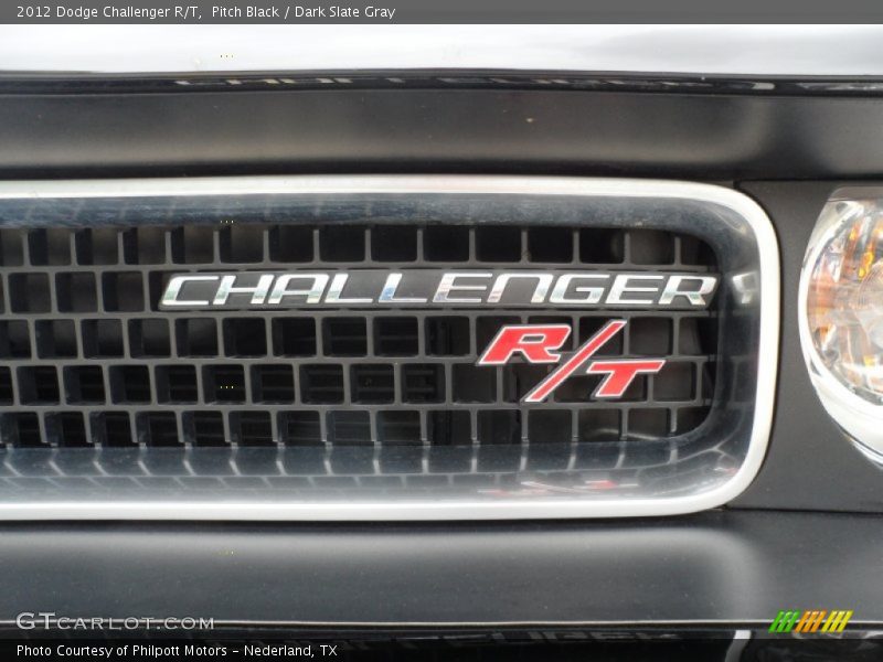  2012 Challenger R/T Logo