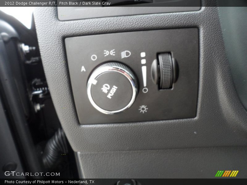 Pitch Black / Dark Slate Gray 2012 Dodge Challenger R/T