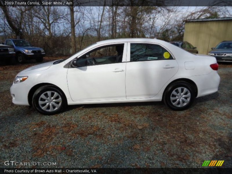 Super White / Ash 2009 Toyota Corolla