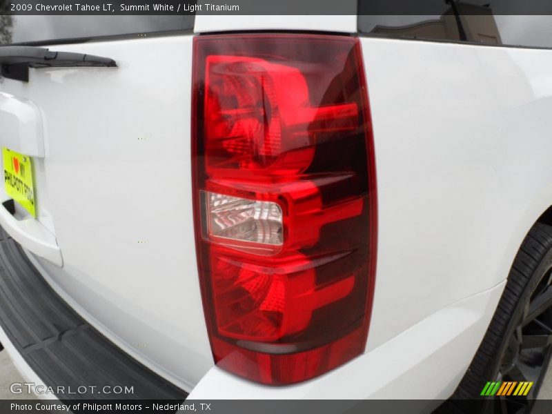 Summit White / Light Titanium 2009 Chevrolet Tahoe LT