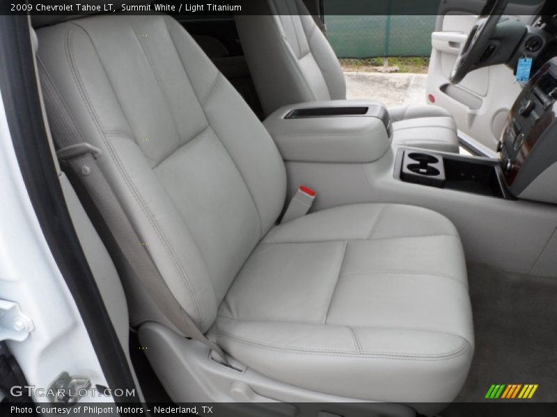 Summit White / Light Titanium 2009 Chevrolet Tahoe LT