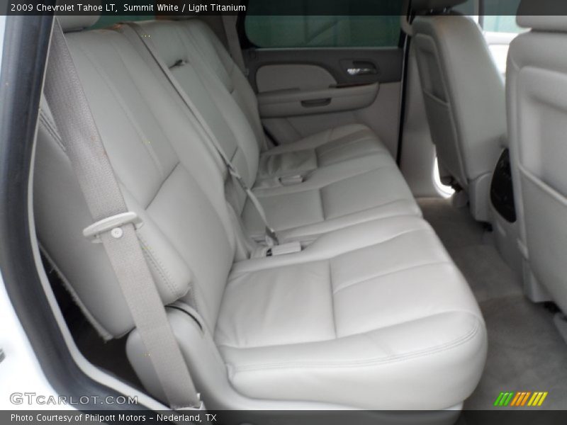 Summit White / Light Titanium 2009 Chevrolet Tahoe LT