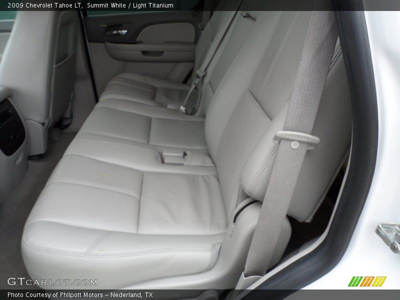 Summit White / Light Titanium 2009 Chevrolet Tahoe LT