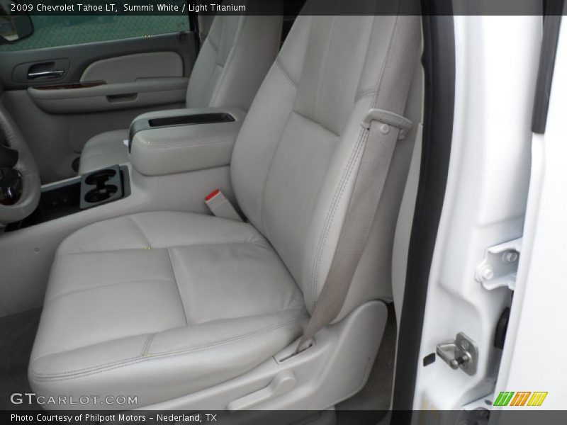 Summit White / Light Titanium 2009 Chevrolet Tahoe LT