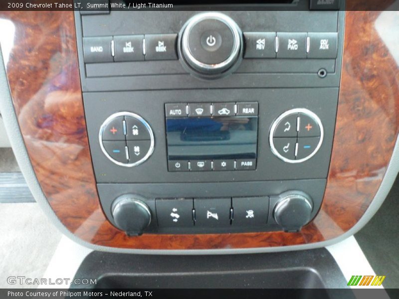 Summit White / Light Titanium 2009 Chevrolet Tahoe LT