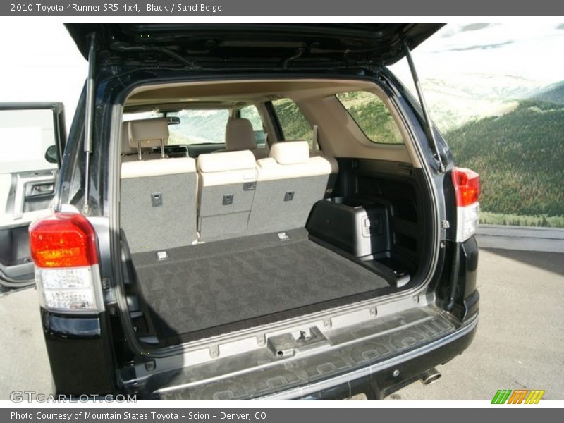  2010 4Runner SR5 4x4 Trunk