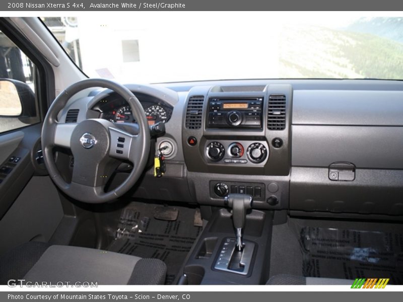 Avalanche White / Steel/Graphite 2008 Nissan Xterra S 4x4