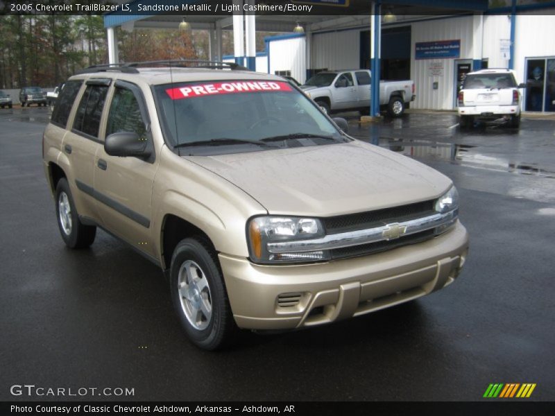 Sandstone Metallic / Light Cashmere/Ebony 2006 Chevrolet TrailBlazer LS