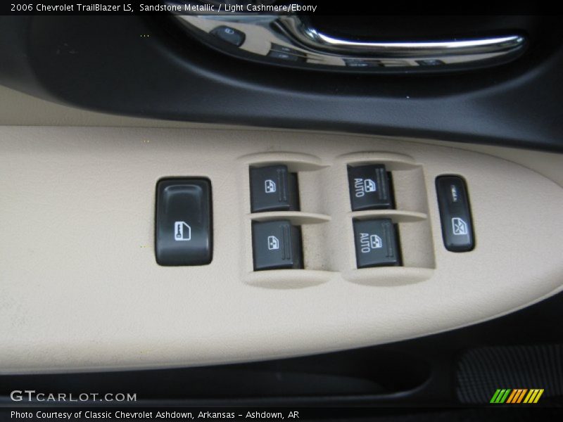 Sandstone Metallic / Light Cashmere/Ebony 2006 Chevrolet TrailBlazer LS