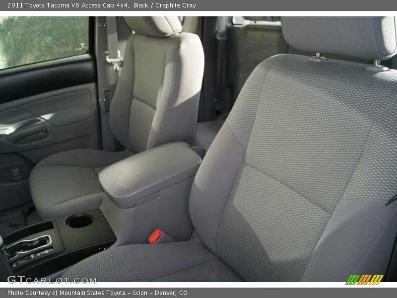 Black / Graphite Gray 2011 Toyota Tacoma V6 Access Cab 4x4