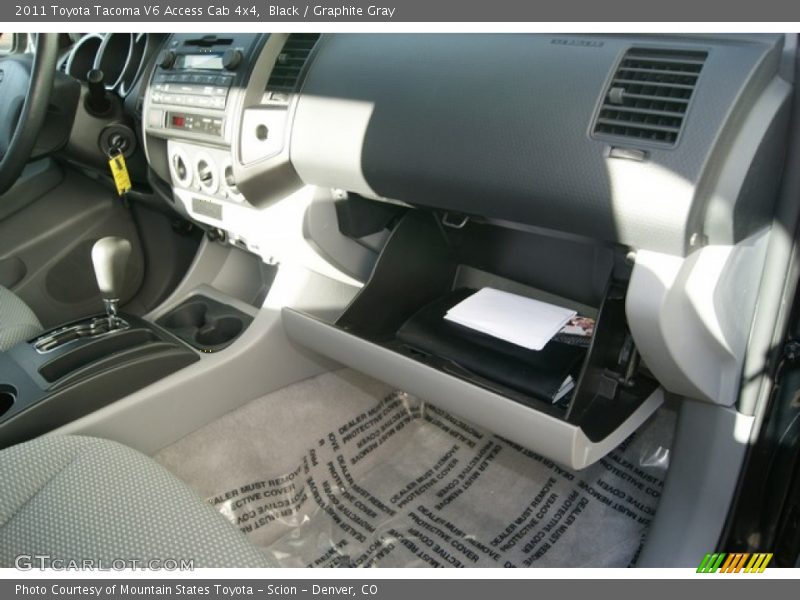 Black / Graphite Gray 2011 Toyota Tacoma V6 Access Cab 4x4