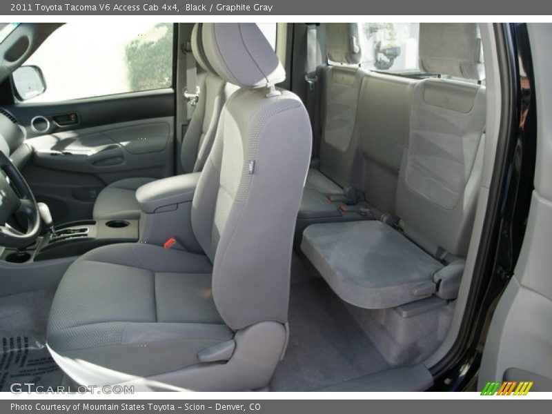 Black / Graphite Gray 2011 Toyota Tacoma V6 Access Cab 4x4