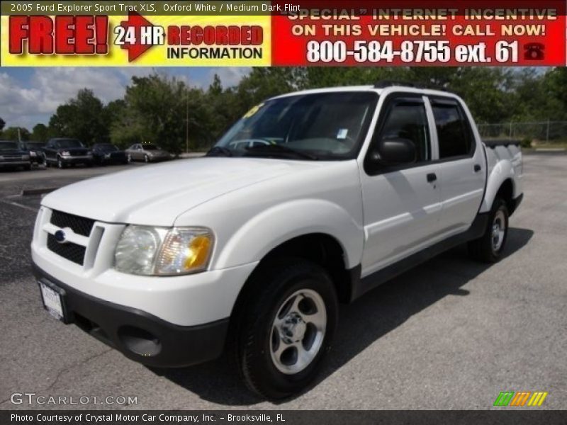 Oxford White / Medium Dark Flint 2005 Ford Explorer Sport Trac XLS