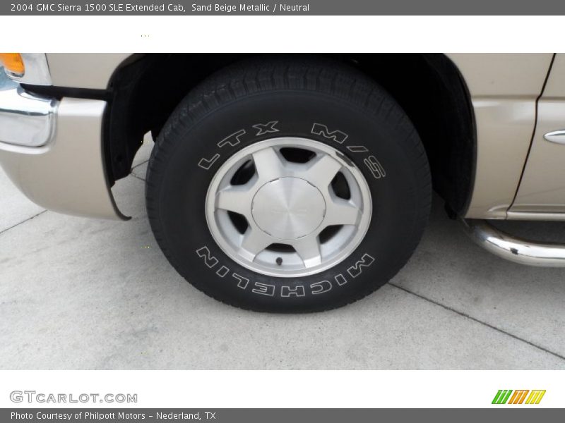 Sand Beige Metallic / Neutral 2004 GMC Sierra 1500 SLE Extended Cab