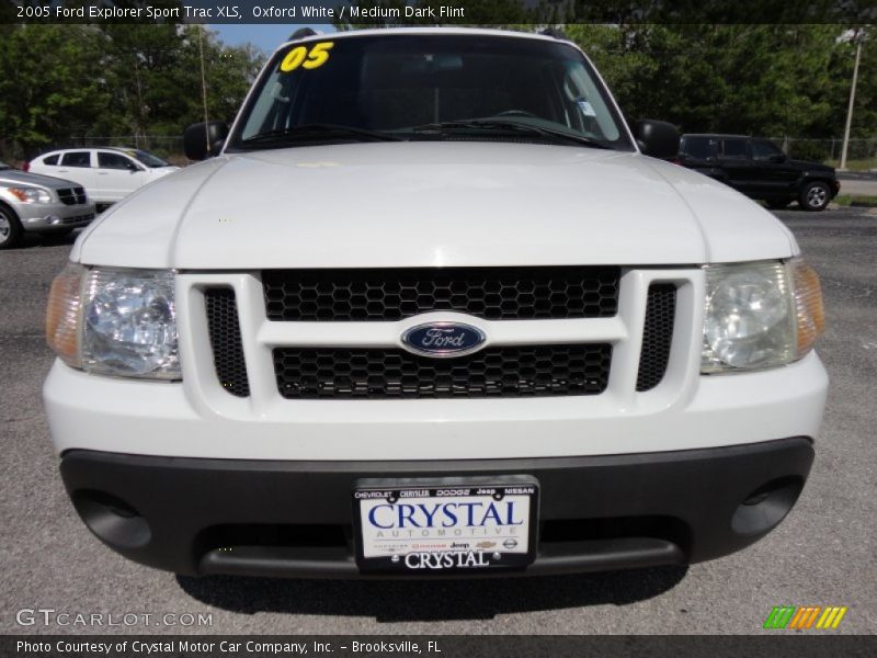 Oxford White / Medium Dark Flint 2005 Ford Explorer Sport Trac XLS