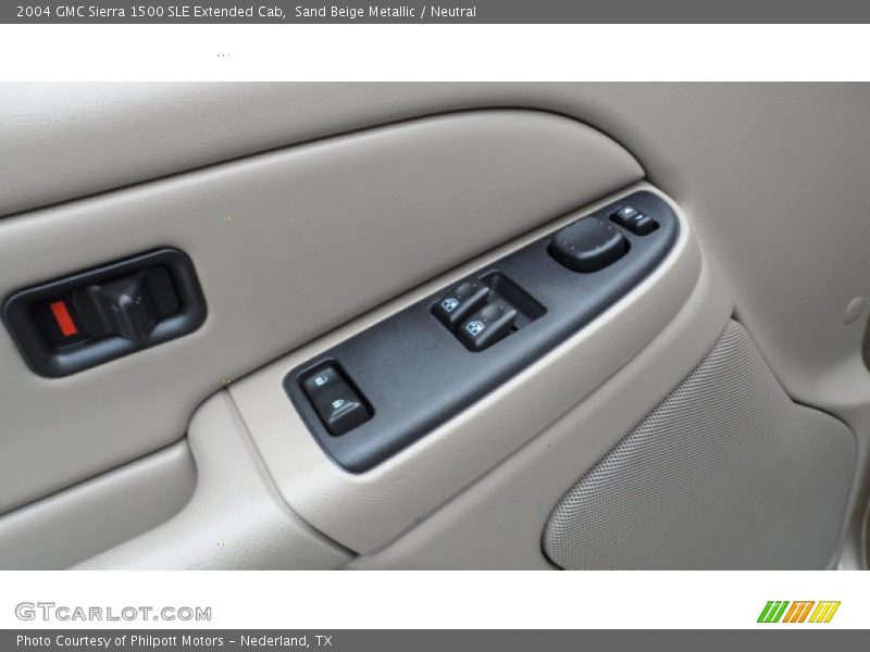Sand Beige Metallic / Neutral 2004 GMC Sierra 1500 SLE Extended Cab