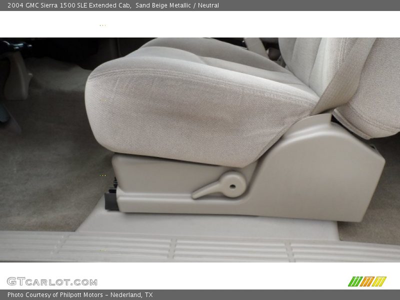 Sand Beige Metallic / Neutral 2004 GMC Sierra 1500 SLE Extended Cab