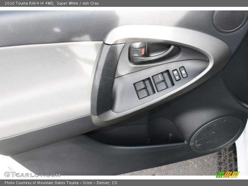 Super White / Ash Gray 2010 Toyota RAV4 I4 4WD