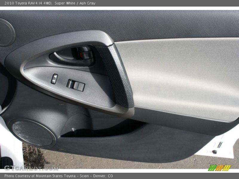 Super White / Ash Gray 2010 Toyota RAV4 I4 4WD