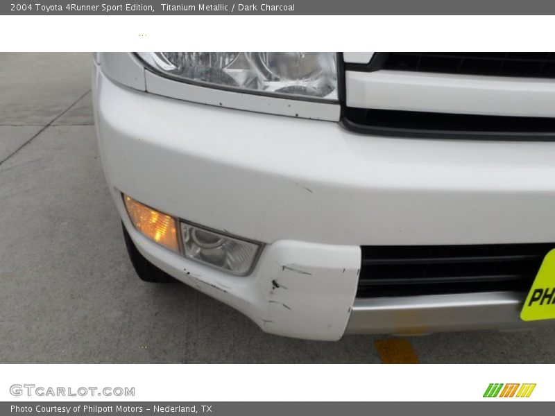 Titanium Metallic / Dark Charcoal 2004 Toyota 4Runner Sport Edition