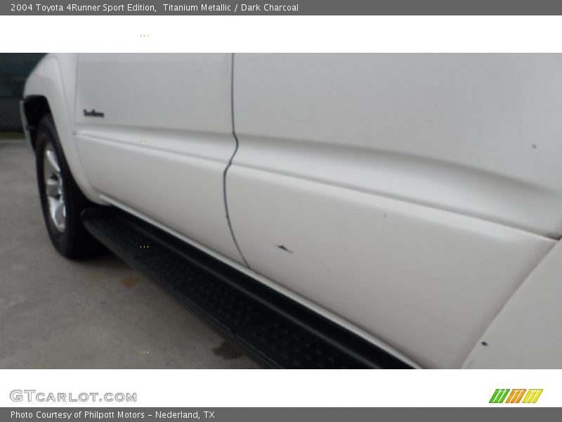 Titanium Metallic / Dark Charcoal 2004 Toyota 4Runner Sport Edition