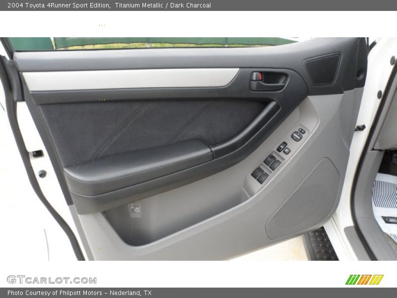 Titanium Metallic / Dark Charcoal 2004 Toyota 4Runner Sport Edition