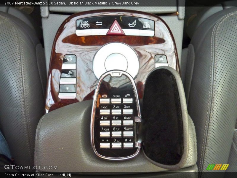 Obsidian Black Metallic / Grey/Dark Grey 2007 Mercedes-Benz S 550 Sedan