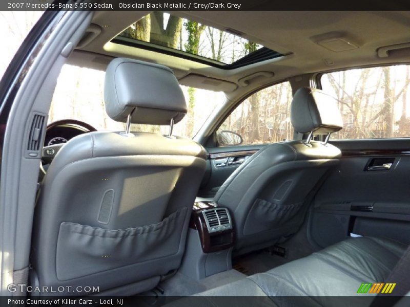 Obsidian Black Metallic / Grey/Dark Grey 2007 Mercedes-Benz S 550 Sedan