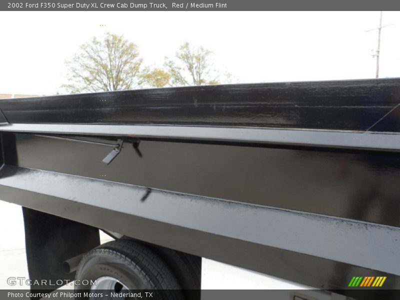 Red / Medium Flint 2002 Ford F350 Super Duty XL Crew Cab Dump Truck