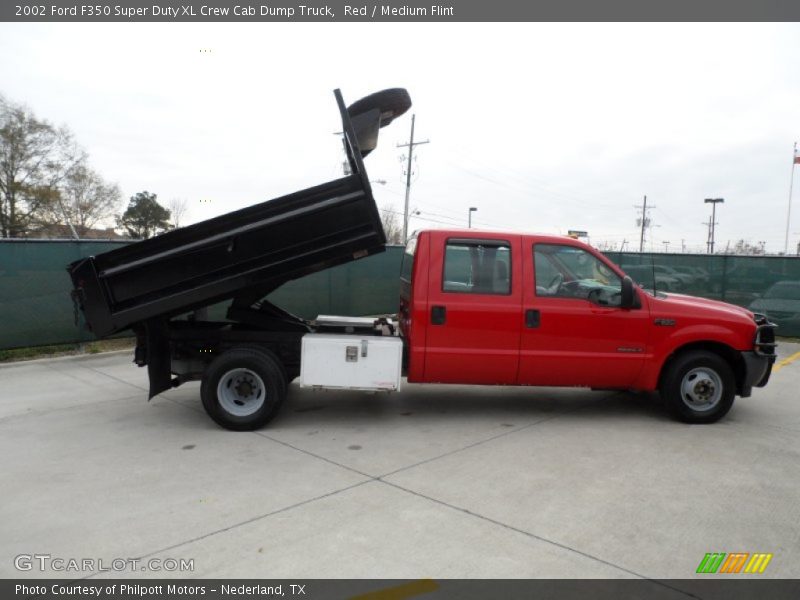 Red / Medium Flint 2002 Ford F350 Super Duty XL Crew Cab Dump Truck