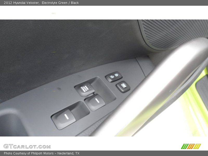 Electrolyte Green / Black 2012 Hyundai Veloster