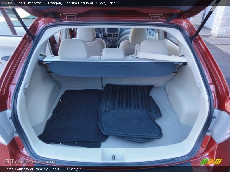 Paprika Red Pearl / Ivory Tricot 2009 Subaru Impreza 2.5i Wagon