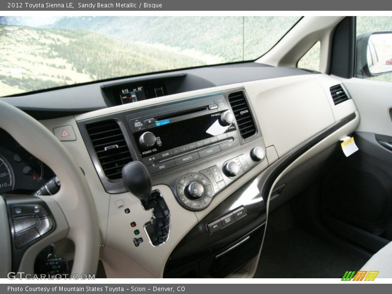 Controls of 2012 Sienna LE