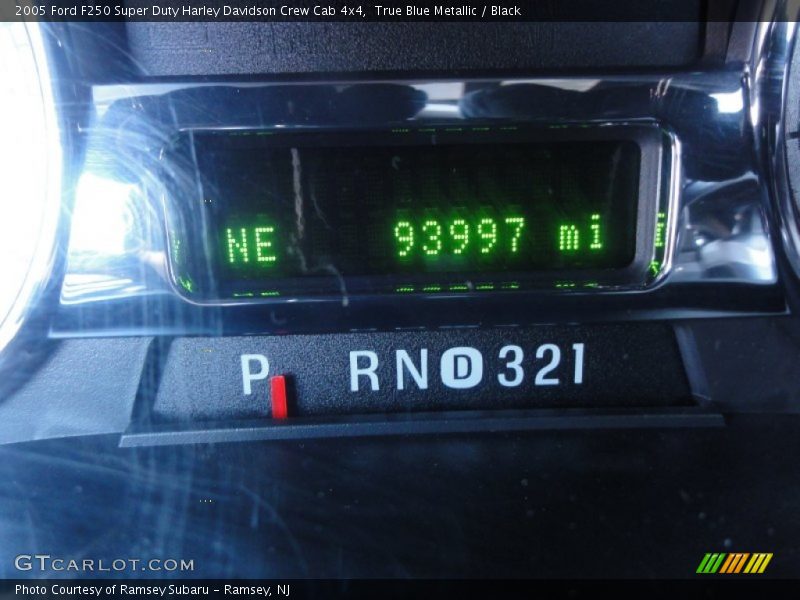 True Blue Metallic / Black 2005 Ford F250 Super Duty Harley Davidson Crew Cab 4x4