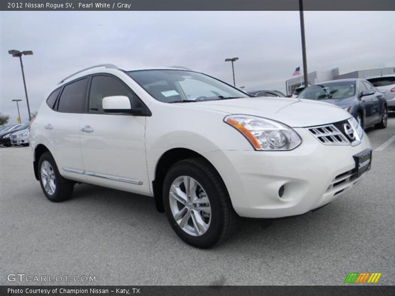 Pearl White / Gray 2012 Nissan Rogue SV